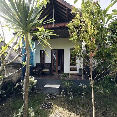 The Banana House Hotel Sakti Eksteriør billede
